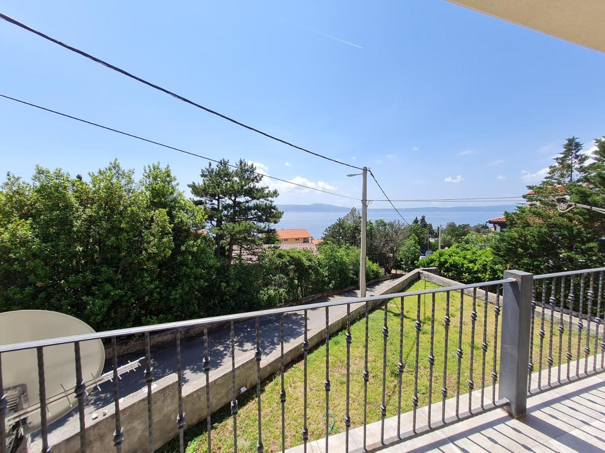 Appartamento Belle oasis Novi Vinodolski Esterno foto