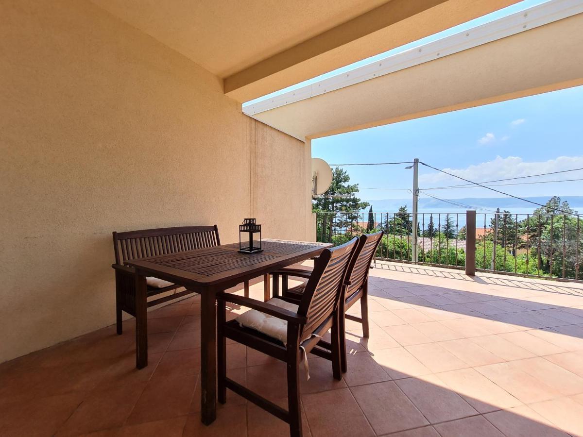 Appartamento Belle oasis Novi Vinodolski Esterno foto